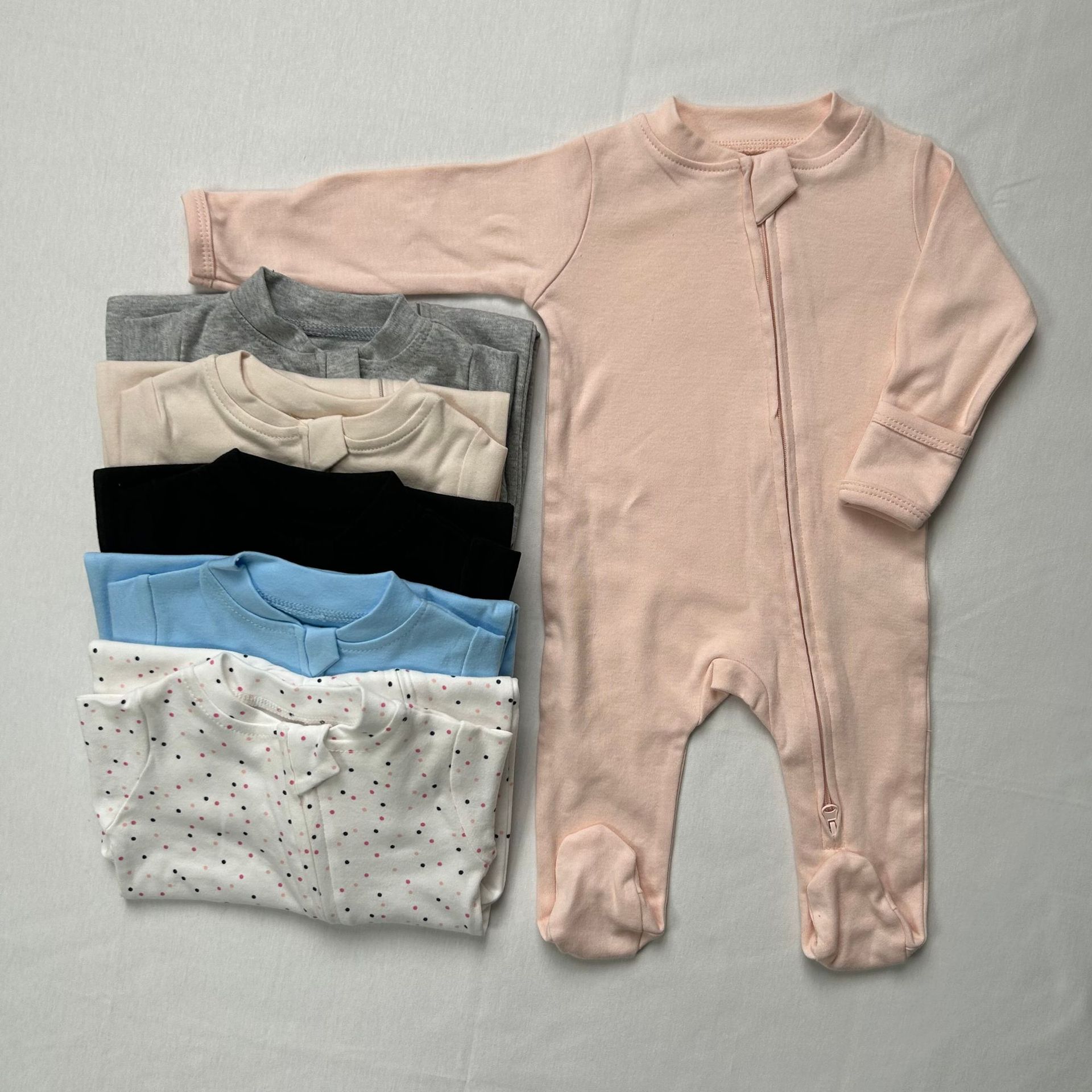 Uniwersalny kombinezon dla nie – Cotton Baby Onesies Zipper recenzja i cena